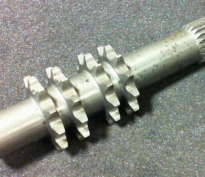 SHAFT, IDLER, SPLINE, LONG 11T